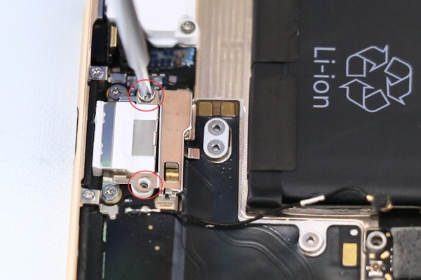 苹果维修教程：图解苹果6 iPhone6怎么换尾插排线？线