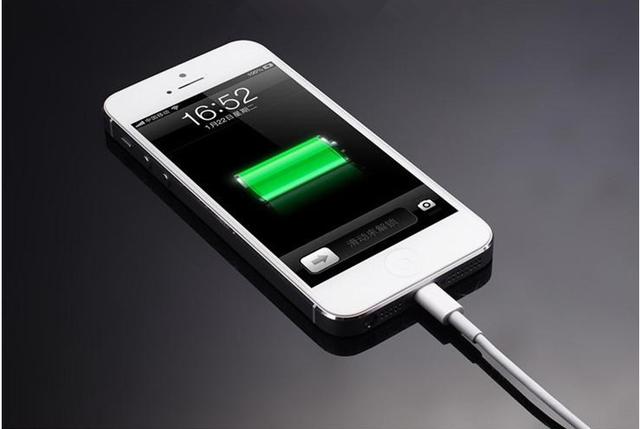 手机电池保养误区：手机充电每次充满100%对电池寿命好吗？