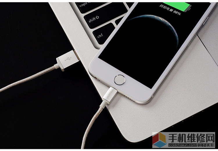 苏州苹果售后告诉你新手机首次充电需要多长时间