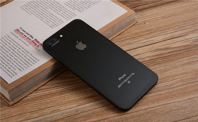 合肥苹果维修点分享iPhone手机黑屏处理方法！