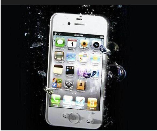 苹果手机进水、花屏怎么办？苏州苹果维修点有方法-手机维修网