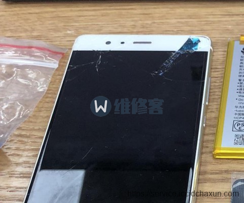 上海手机维修告诉你手机屏幕坏了可以自己修么？