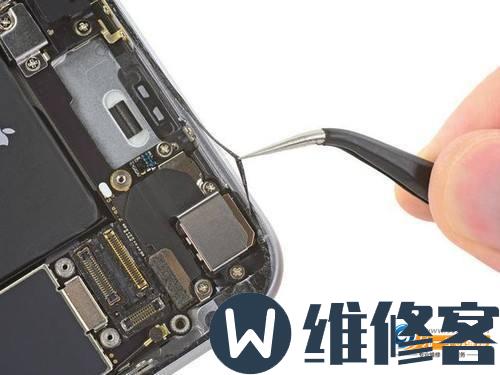 北京iPhone维修点教你怎么判断iPhone 6S手机有没有被拆修过？