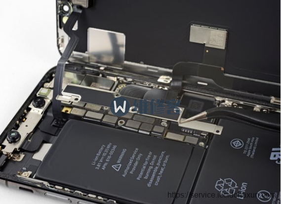 长沙iPhone维修点分享iPhone X手机换电池维修流程