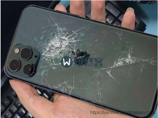 青岛苹果维修点解答iPhone 11Pro Max手机碎屏维修多少钱？