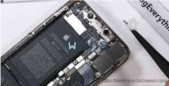 成都苹果iPhone XS Max手机换原装电池需要多少钱