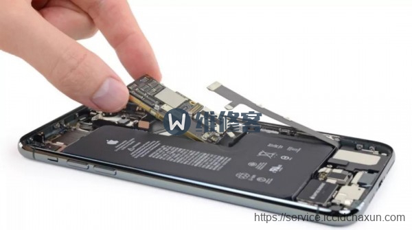 iPhone 11 Pro Max屏幕电池拆机详解及北京最新手机维修价格