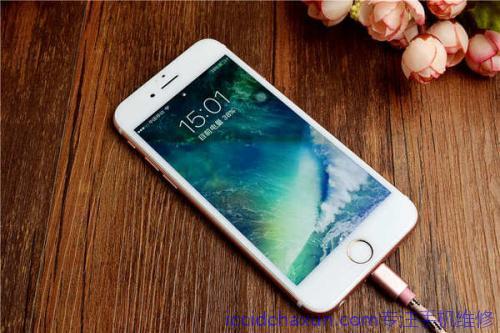 iPhone手机听筒坏了怎么维修？上海苹果维修点教你技巧！